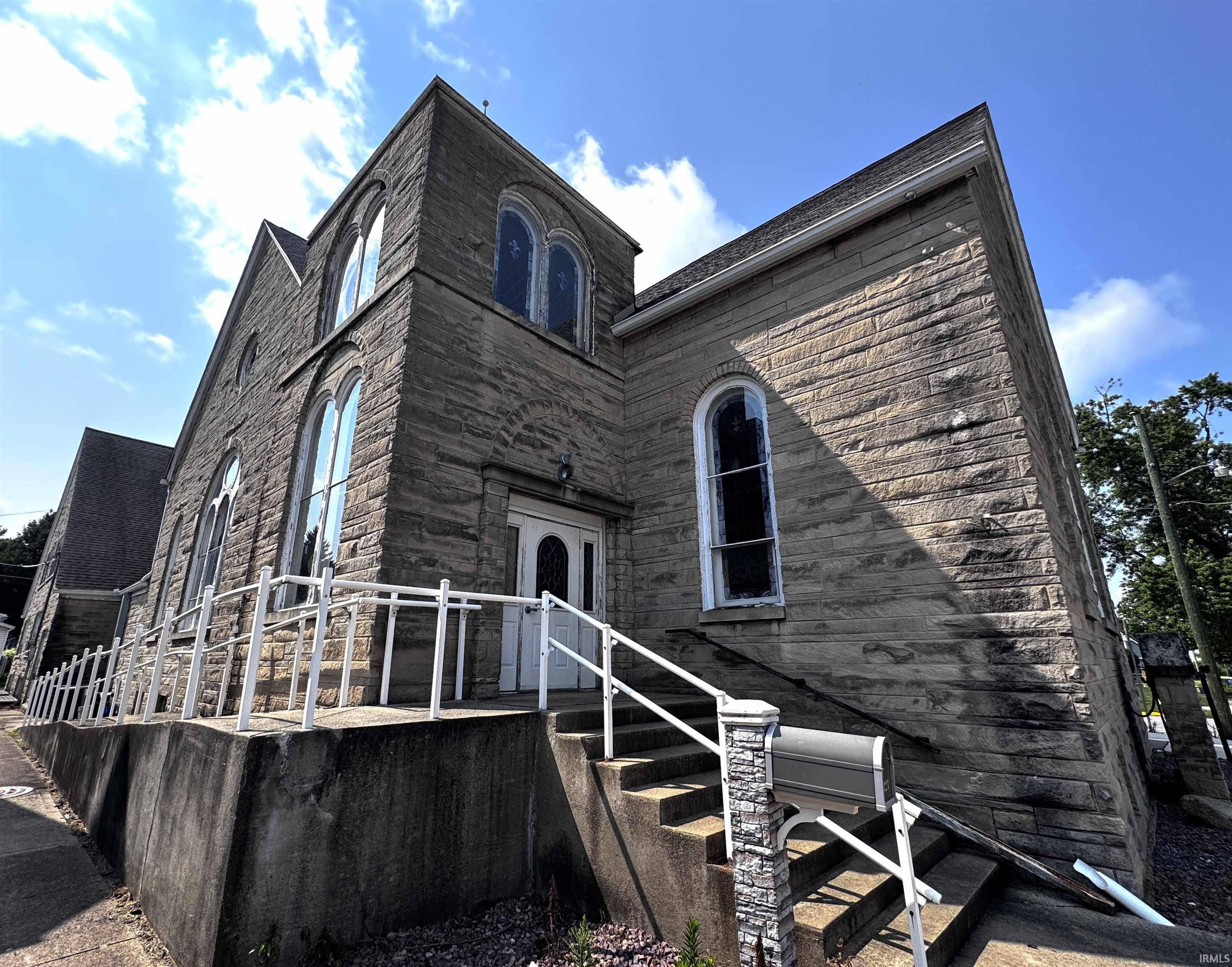 323 N Montgomery Street Bremen IN 46506