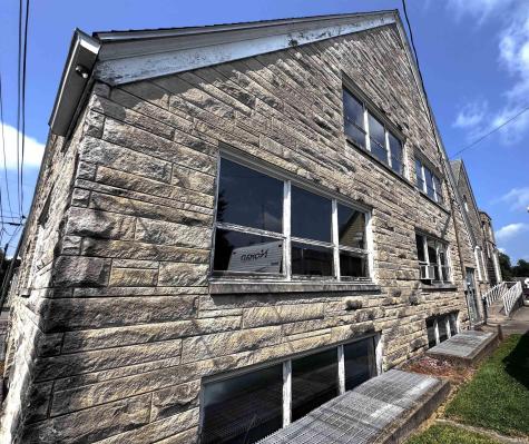323 N Montgomery Street Bremen IN 46506