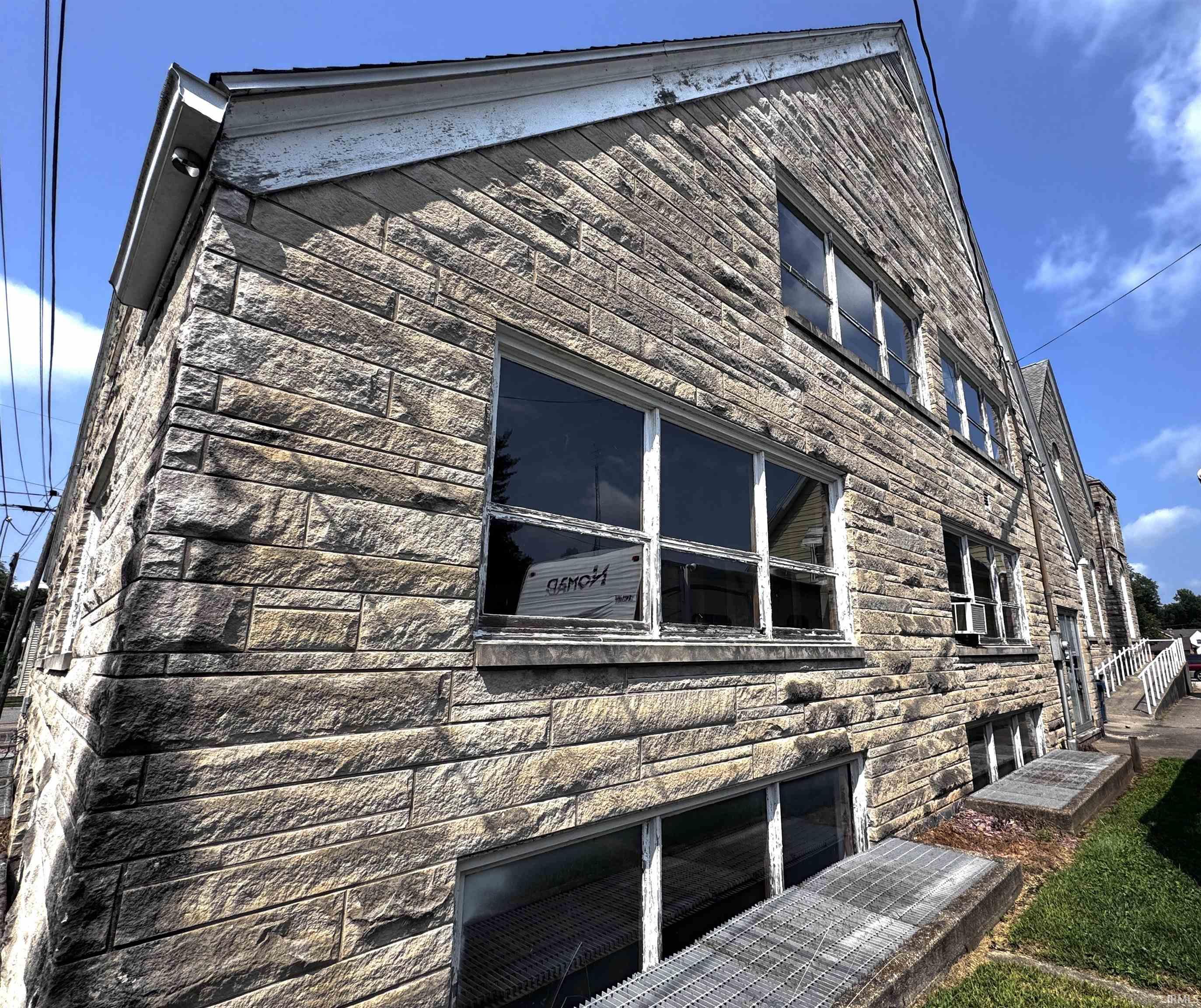 323 N Montgomery Street Bremen IN 46506