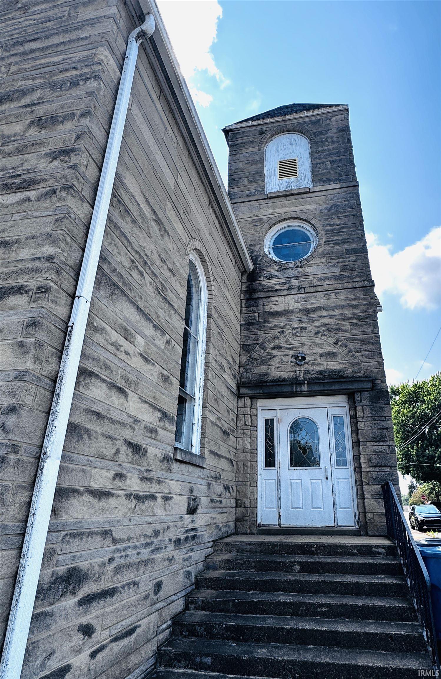 323 N Montgomery Street Bremen IN 46506