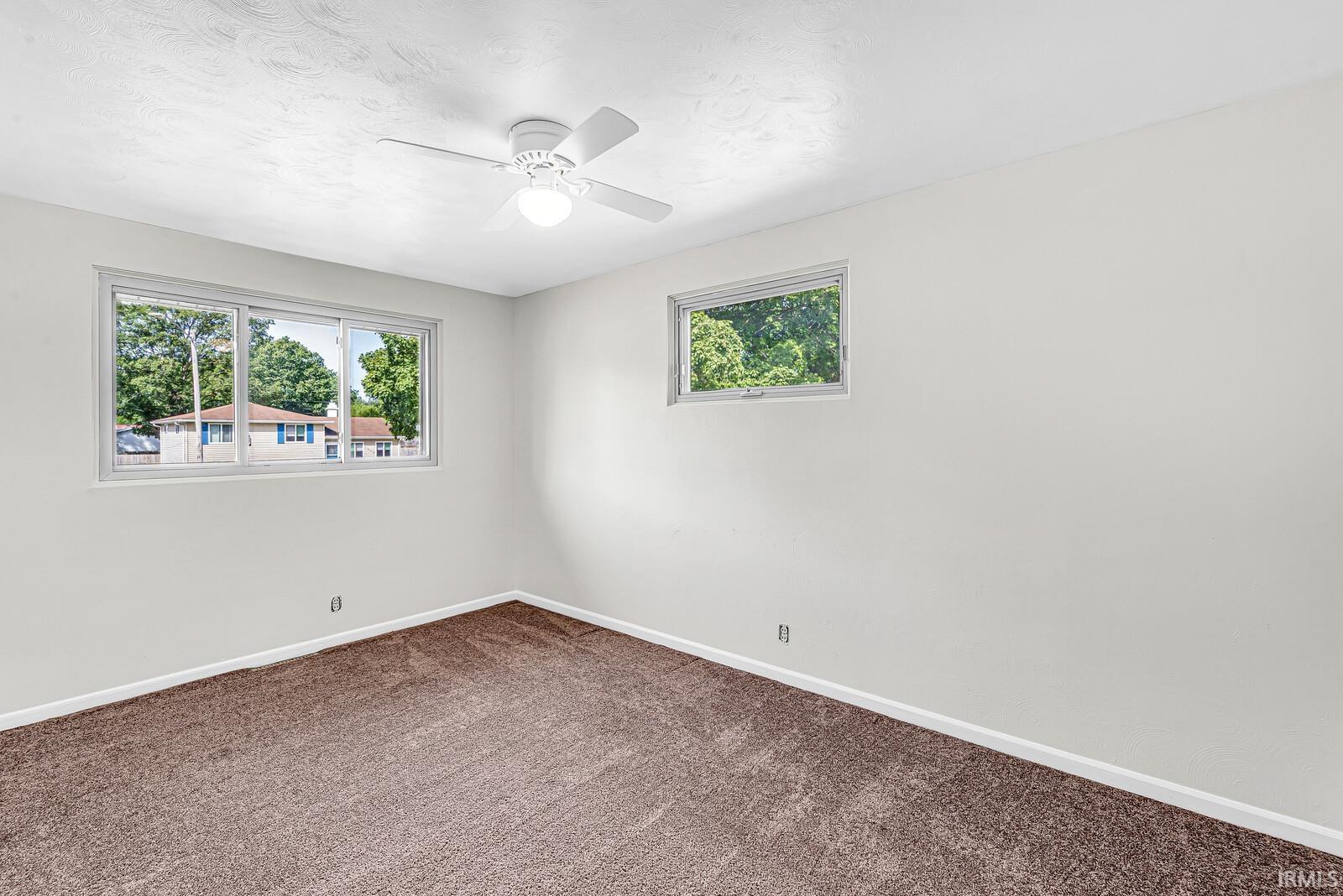 1810 Hass Drive South Bend IN 46635