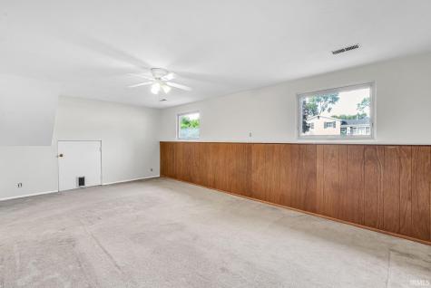 1810 Hass Drive South Bend IN 46635