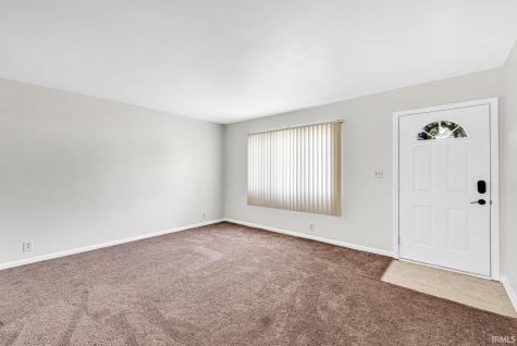 1810 Hass Drive South Bend IN 46635