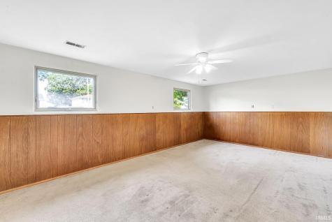 1810 Hass Drive South Bend IN 46635