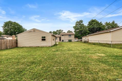 1810 Hass Drive South Bend IN 46635