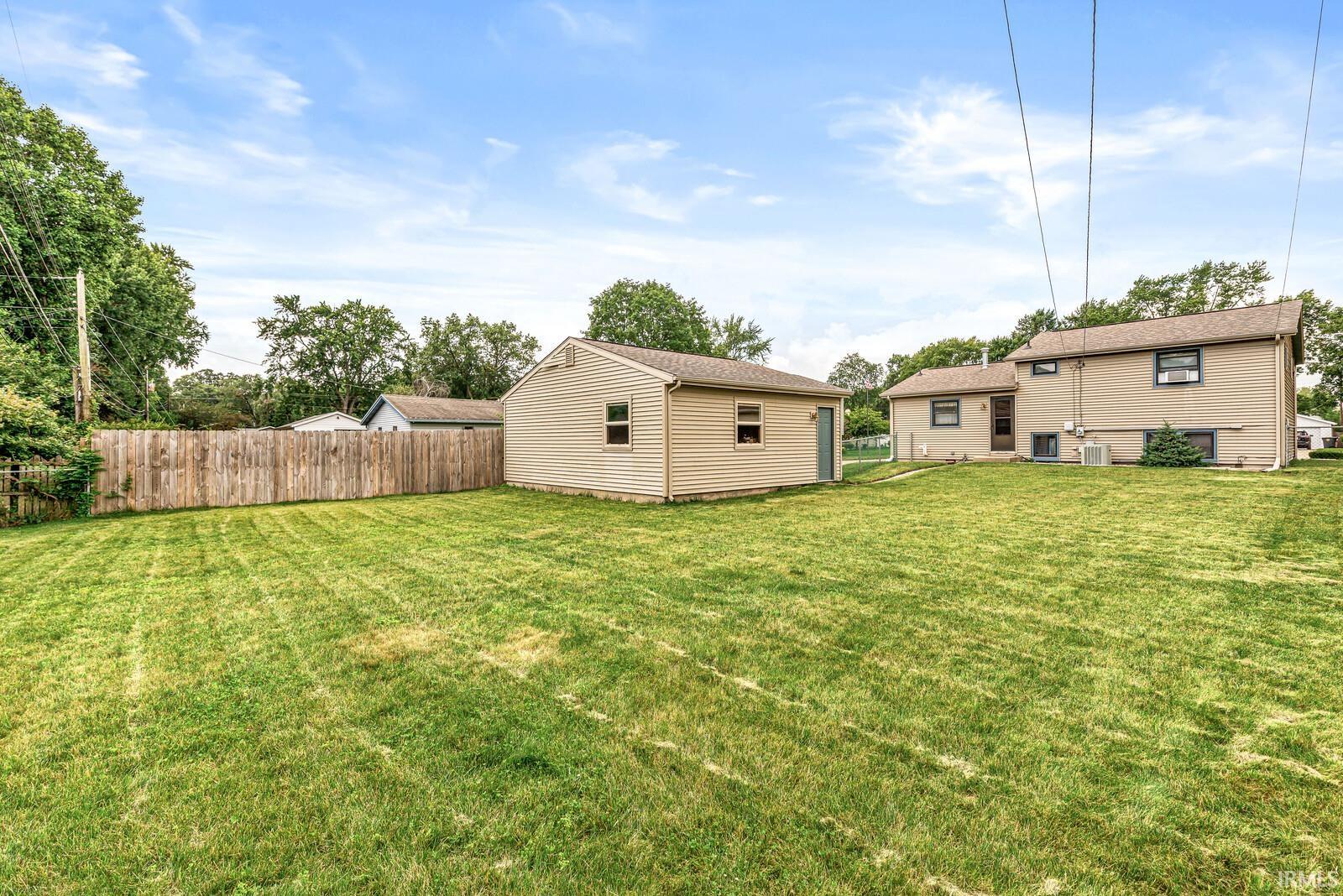 1810 Hass Drive South Bend IN 46635