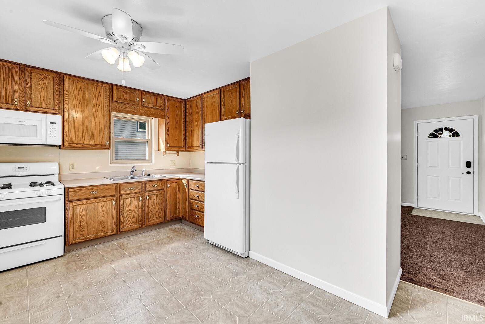 1810 Hass Drive South Bend IN 46635