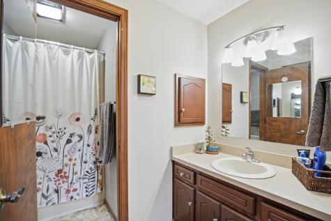 4528 E Shenandoah Circle Fort Wayne IN 46835