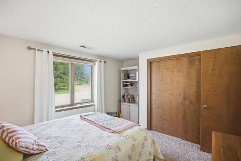 4528 E Shenandoah Circle Fort Wayne IN 46835
