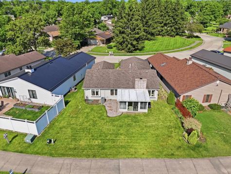 4528 E Shenandoah Circle Fort Wayne IN 46835