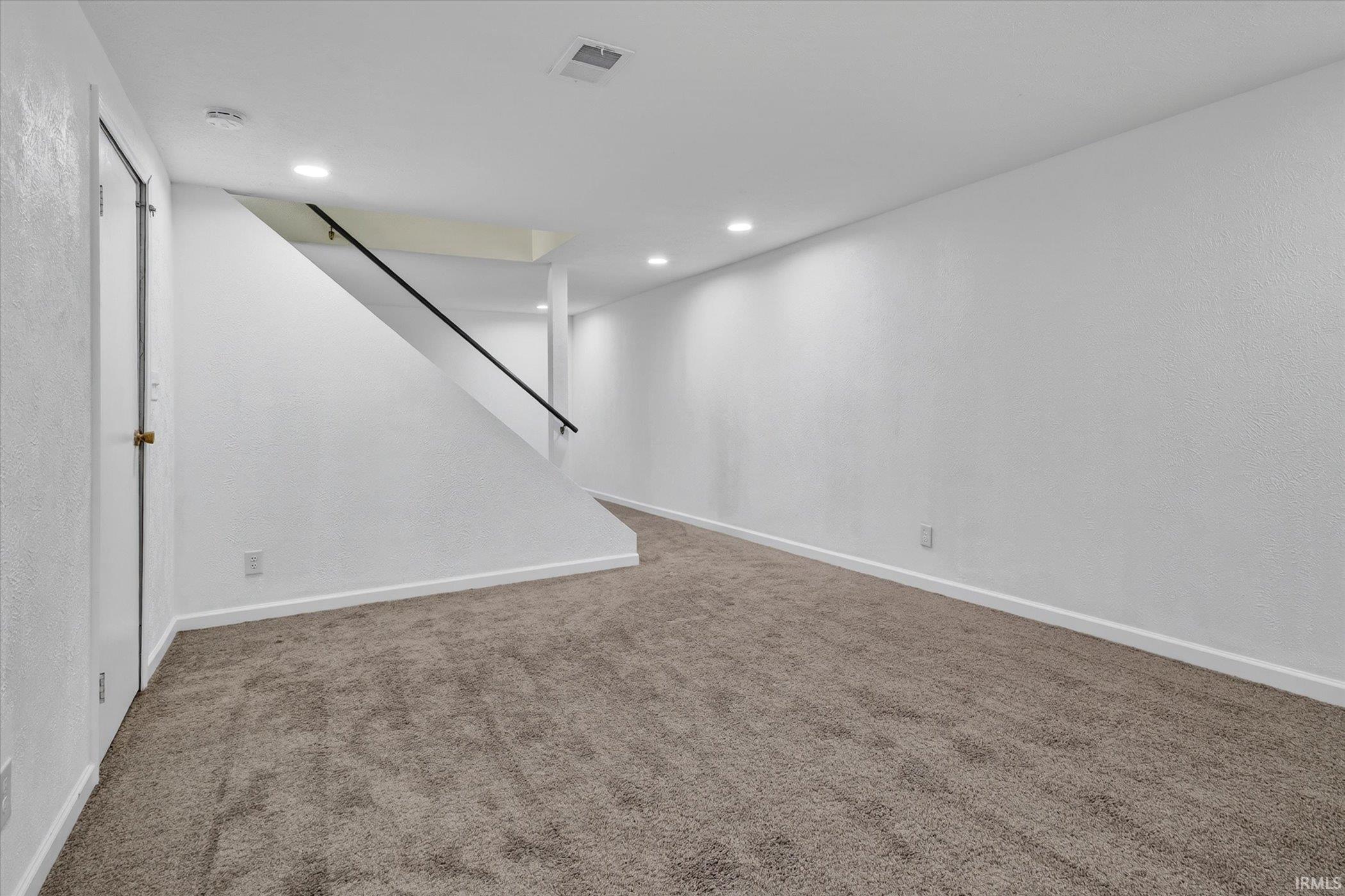 51479 Ironwood Road Granger IN 46530