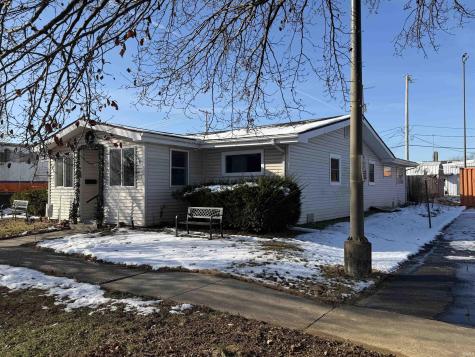 88 SE 1st Street Linton IN 47441