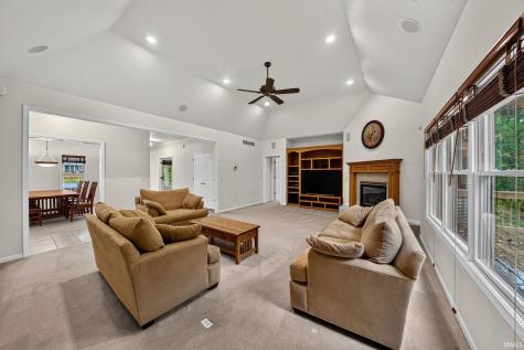 21055 Quiet Ridge Court South Bend IN 46614