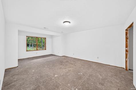21055 Quiet Ridge Court South Bend IN 46614