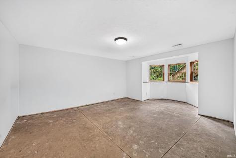 21055 Quiet Ridge Court South Bend IN 46614