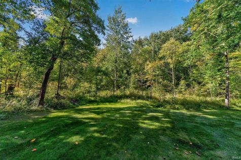 21055 Quiet Ridge Court South Bend IN 46614