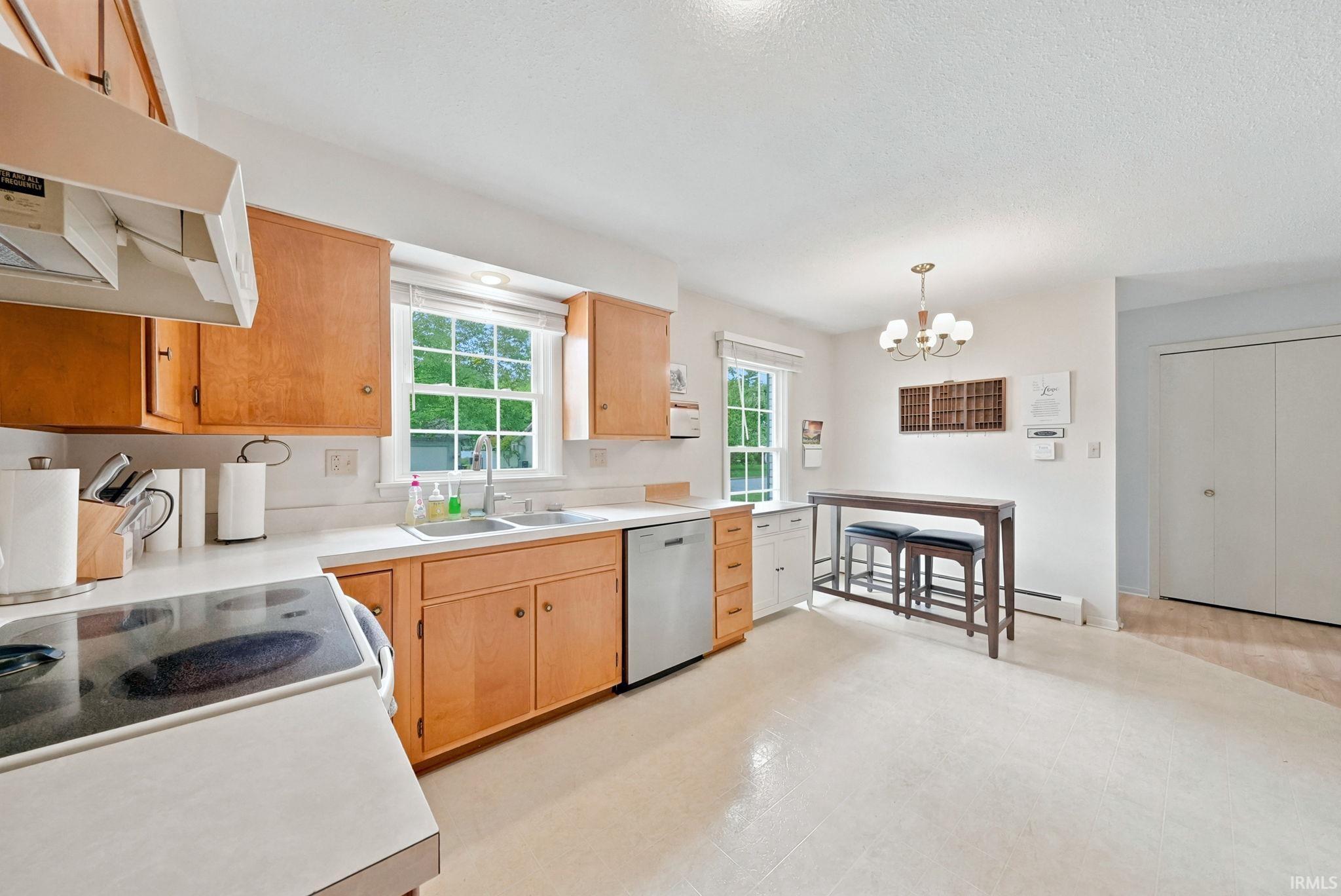 616 Pam Street Warsaw IN 46580