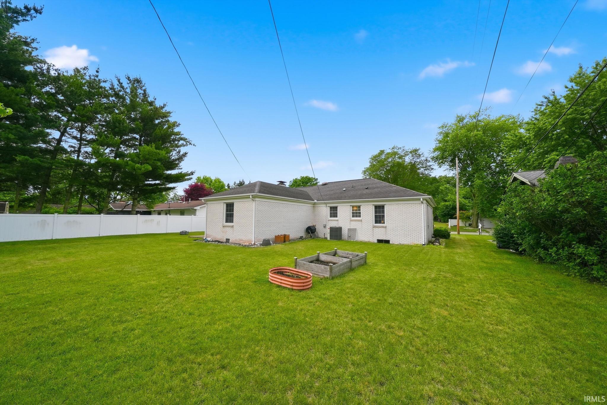 616 Pam Street Warsaw IN 46580
