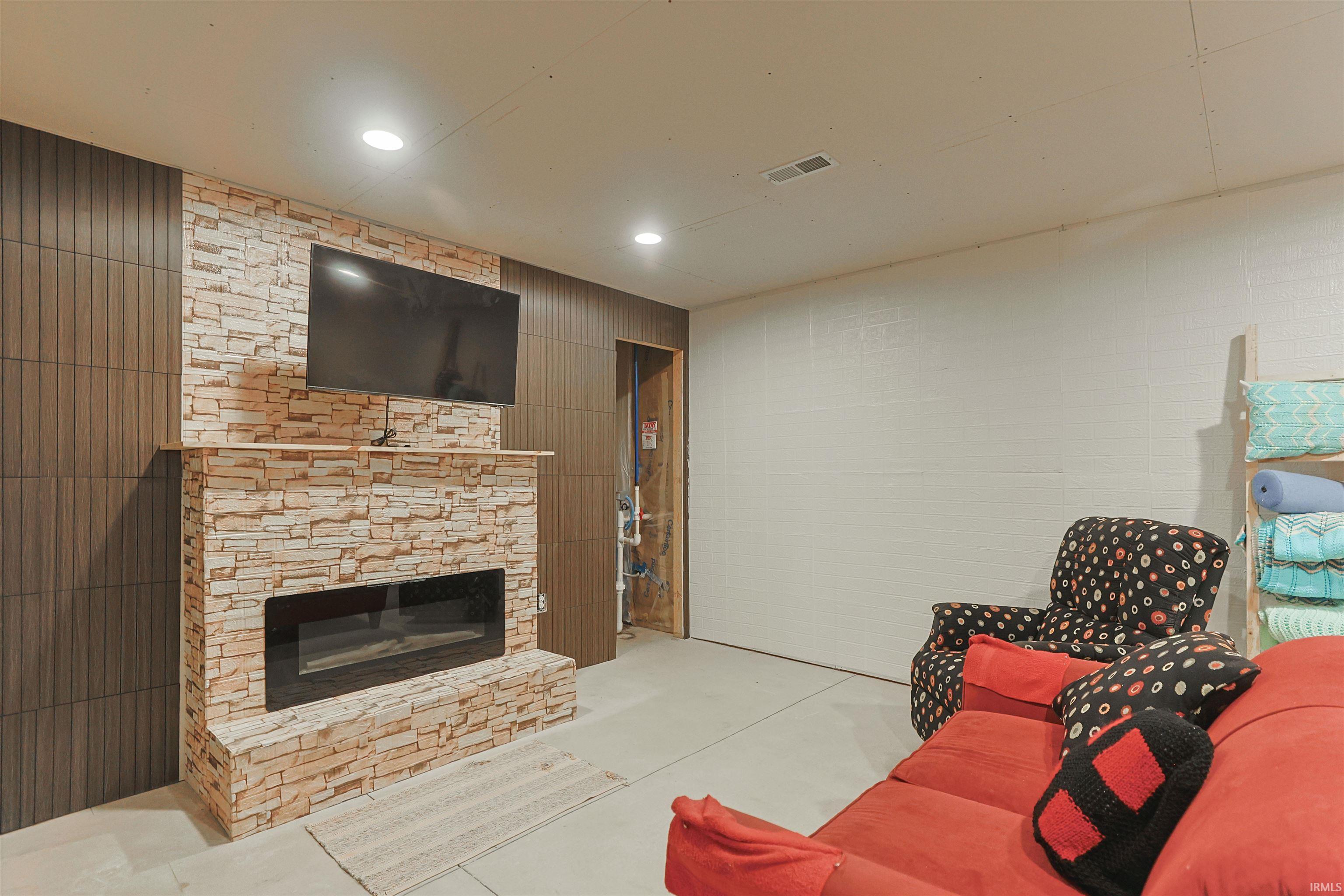 10740 Toledo Avenue Osceola IN 46561
