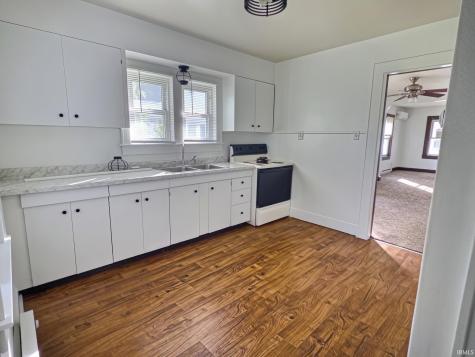 1612 W 9th Street Muncie IN 47302