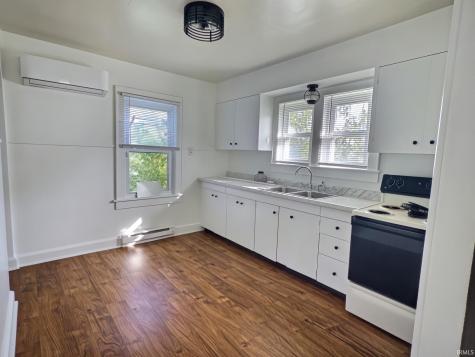 1612 W 9th Street Muncie IN 47302