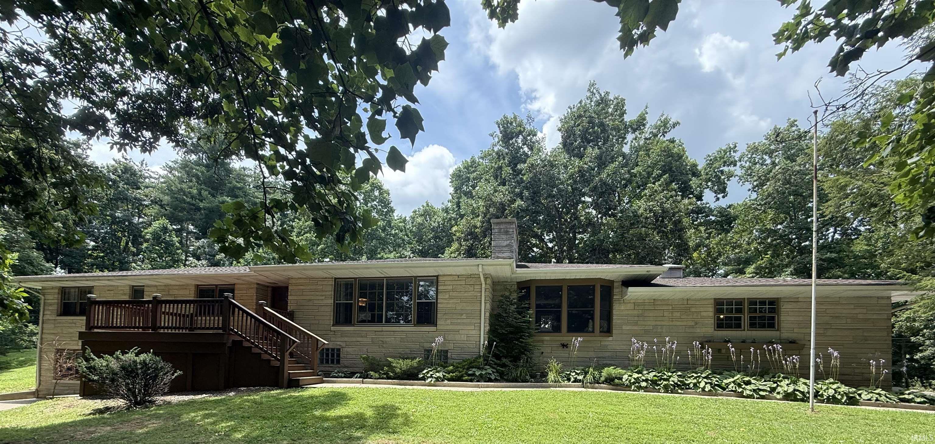 215 Chester Drive Ellettsville IN 47429