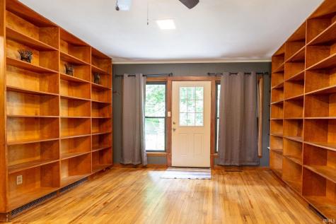 215 Chester Drive Ellettsville IN 47429