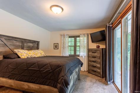 215 Chester Drive Ellettsville IN 47429