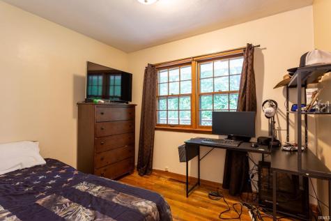 215 Chester Drive Ellettsville IN 47429
