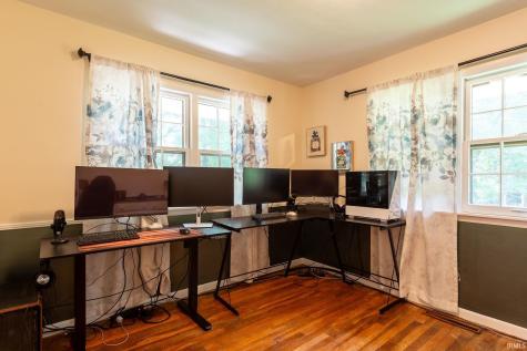 215 Chester Drive Ellettsville IN 47429