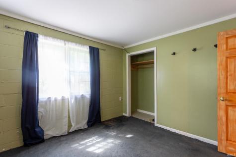 215 Chester Drive Ellettsville IN 47429
