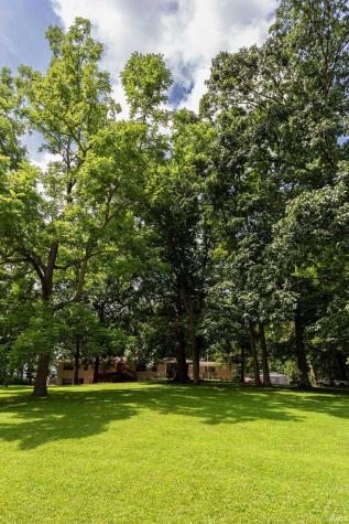 215 Chester Drive Ellettsville IN 47429