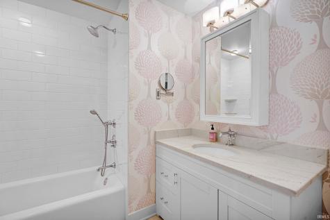 2104 E Woodstock Place Bloomington IN 47401