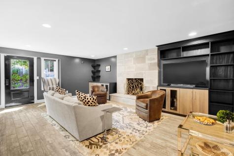 2104 E Woodstock Place Bloomington IN 47401