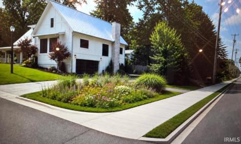 2104 E Woodstock Place Bloomington IN 47401