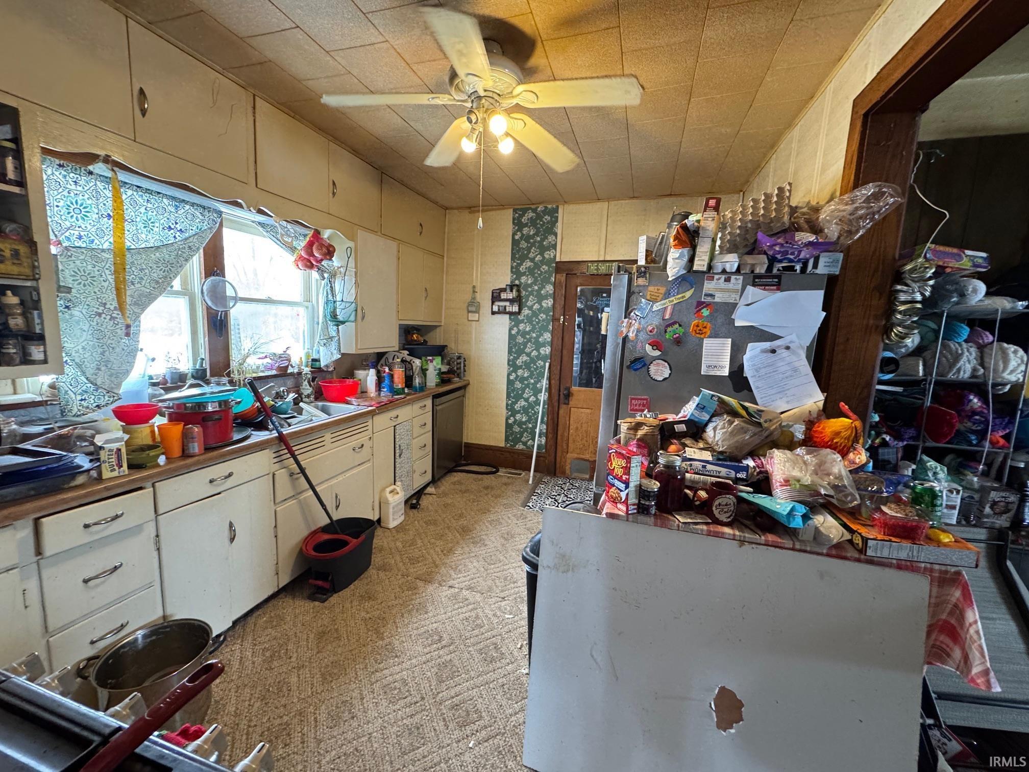 305 S Mckee Street Macy IN 46951