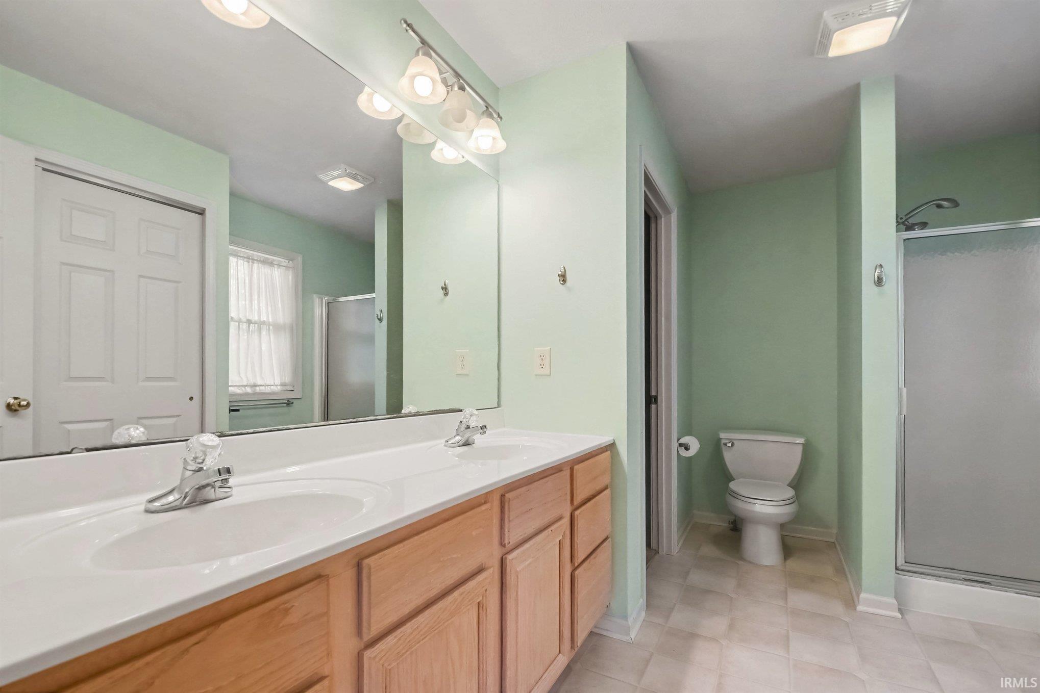 4334 Garden Oak Drive South Bend IN 46628