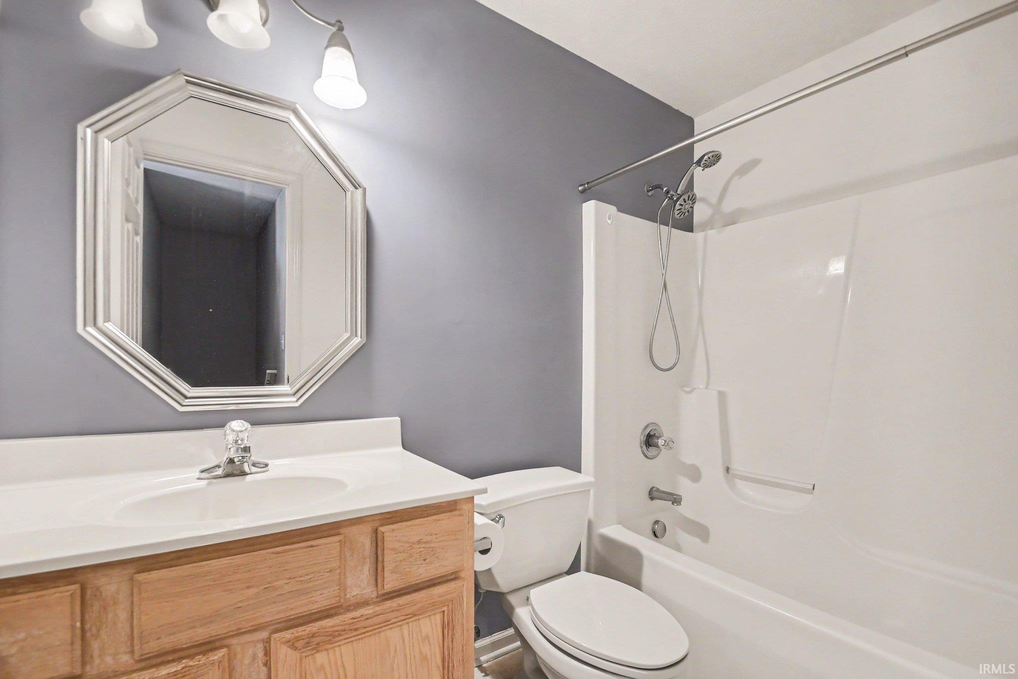 4334 Garden Oak Drive South Bend IN 46628