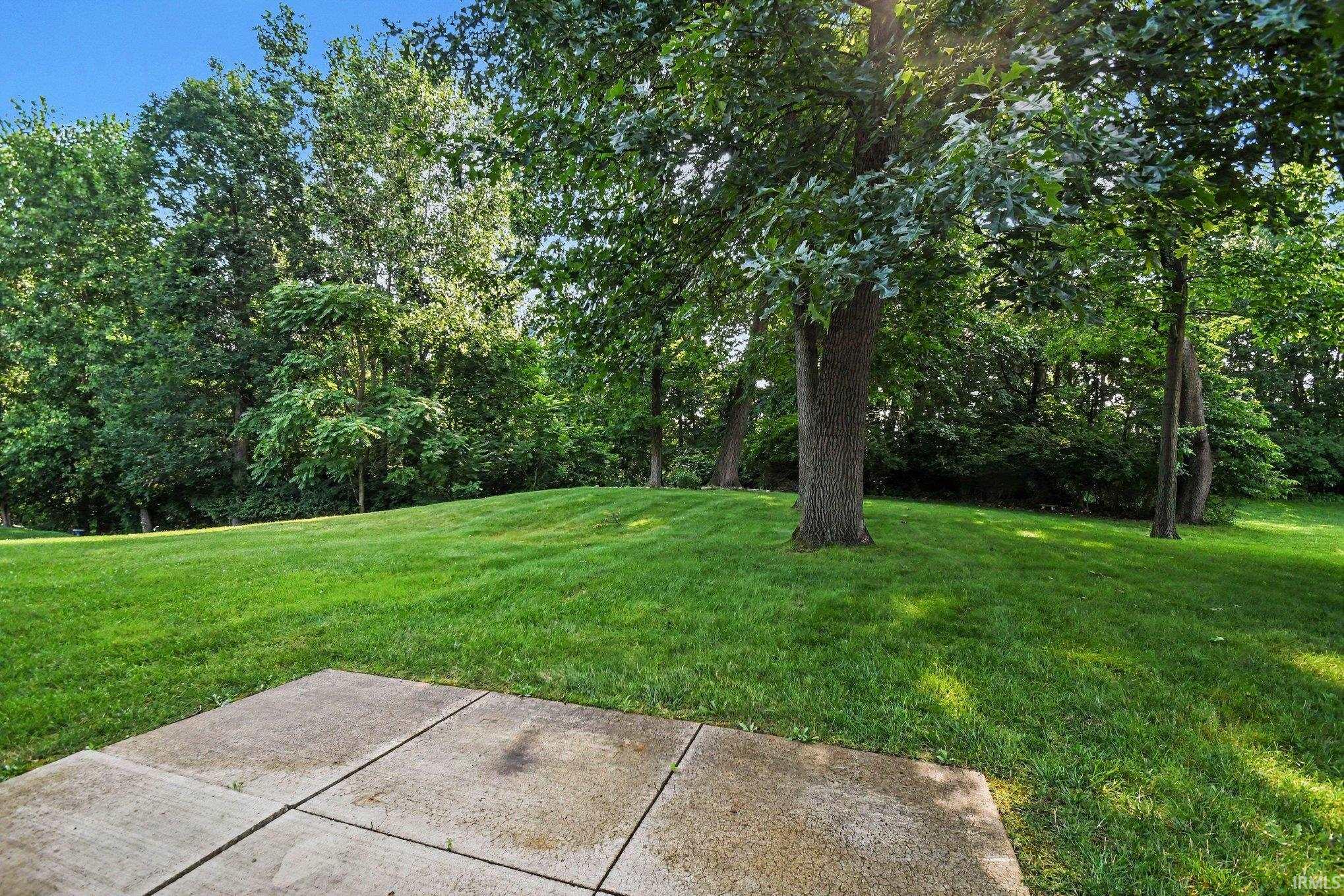 4334 Garden Oak Drive South Bend IN 46628