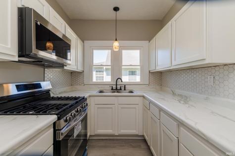 1707 W 8th Street Anderson IN 46016