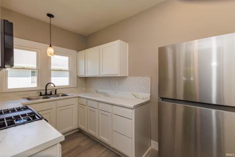 1707 W 8th Street Anderson IN 46016