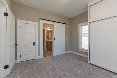 1707 W 8th Street Anderson IN 46016