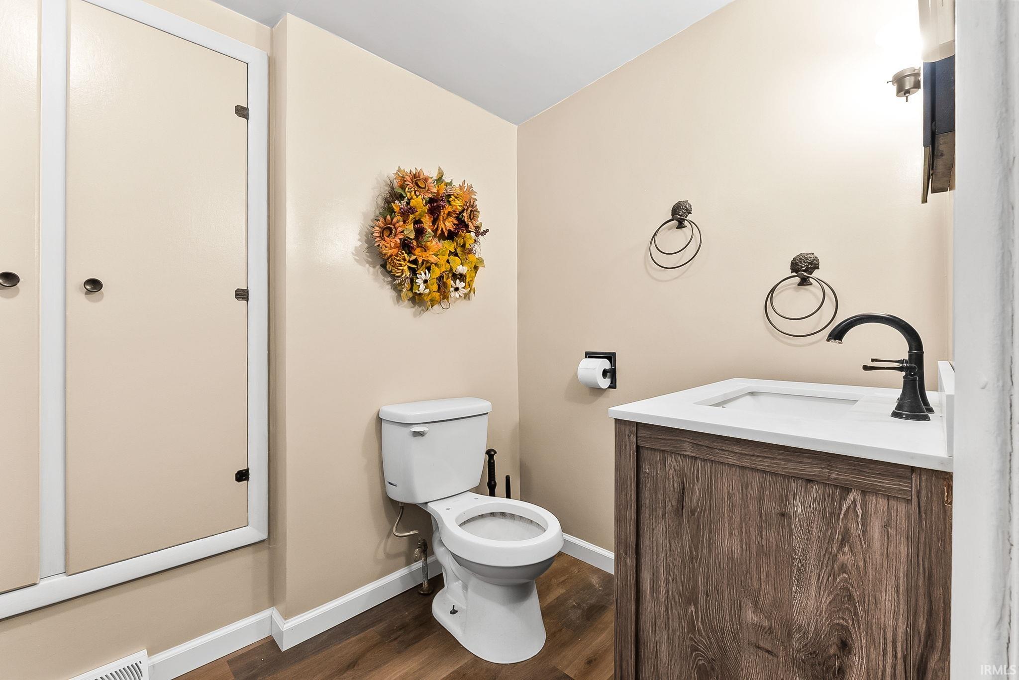 7993 N Tippecanoe Drive Walkerton IN 46574