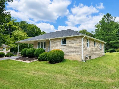 937 Vinegar Hill Road Bedford IN 47421