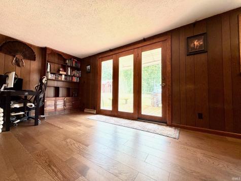 937 Vinegar Hill Road Bedford IN 47421