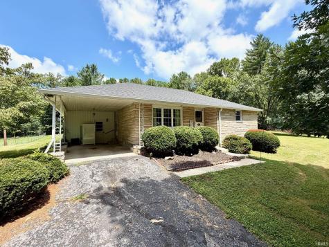 937 Vinegar Hill Road Bedford IN 47421