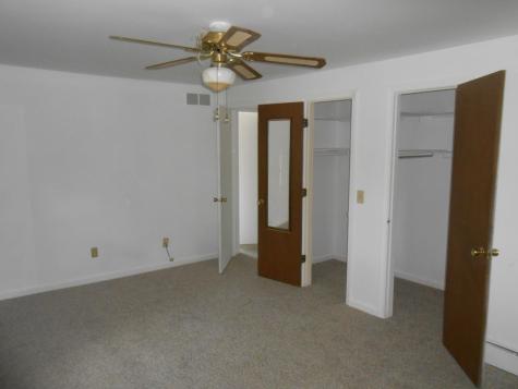 7614 Hope Farm Road Fort Wayne IN 46815