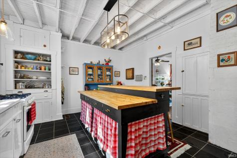 521 S Sale Street Ellettsville IN 47429