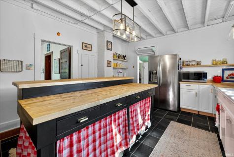 521 S Sale Street Ellettsville IN 47429