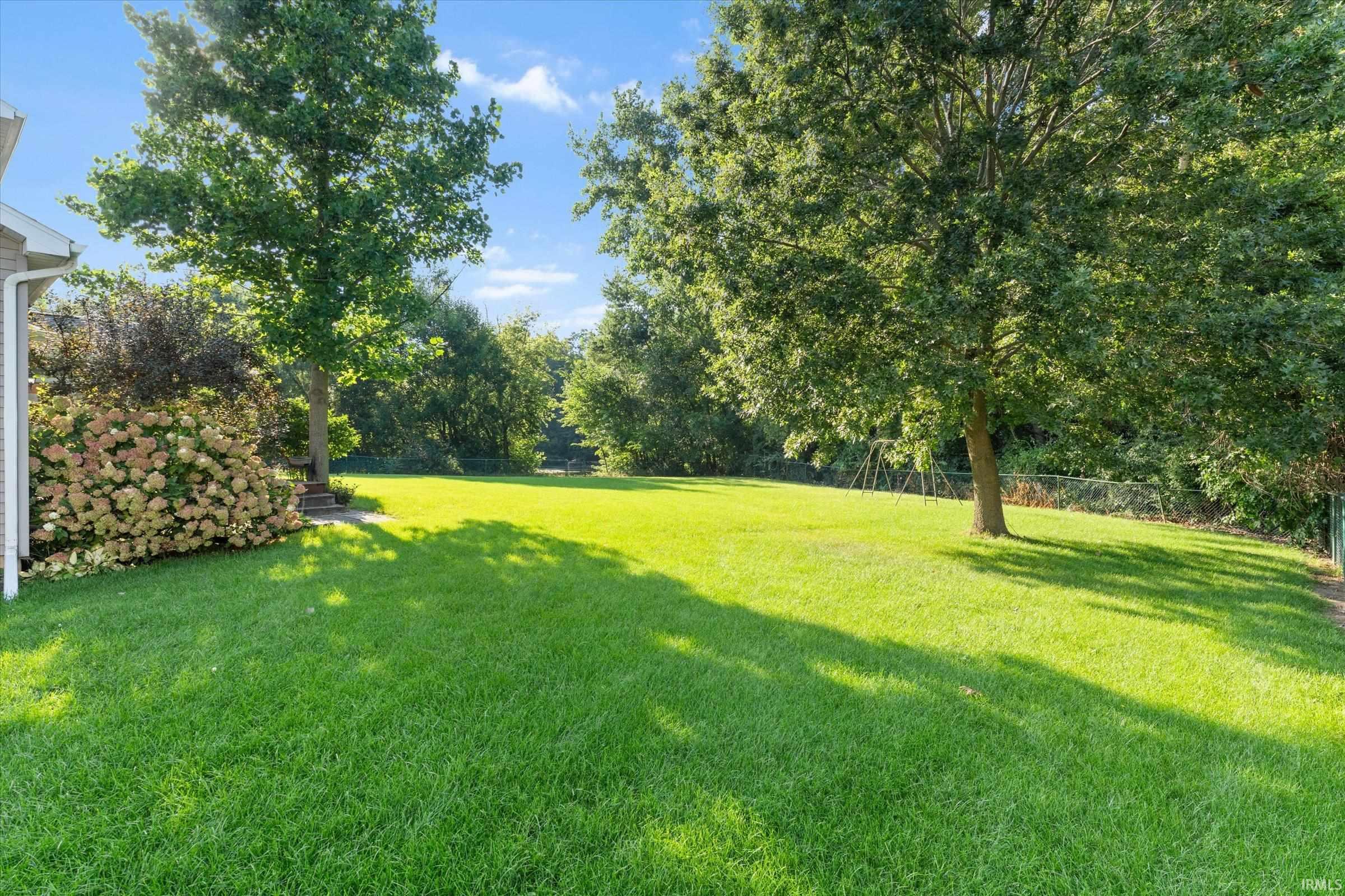 601 Finch Drive South Bend IN 46614